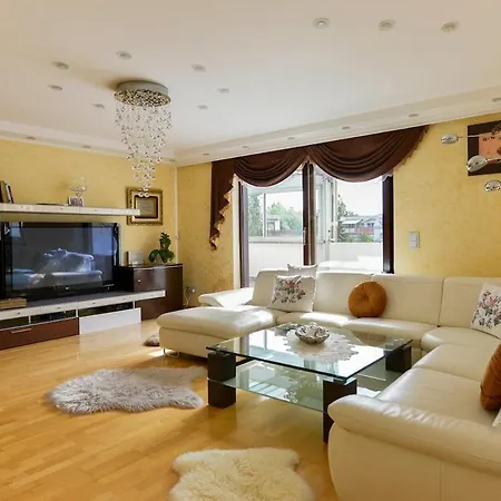 4-room Waldblick Messe Appartement *