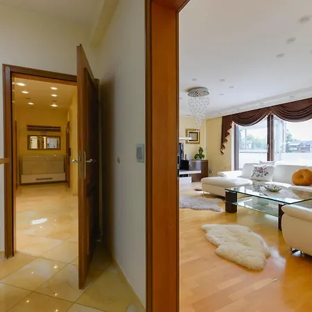 4-room Waldblick Messe *