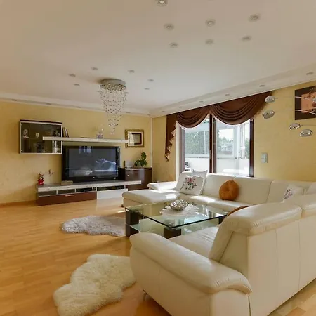 Apartmán 4-room Waldblick Messe *